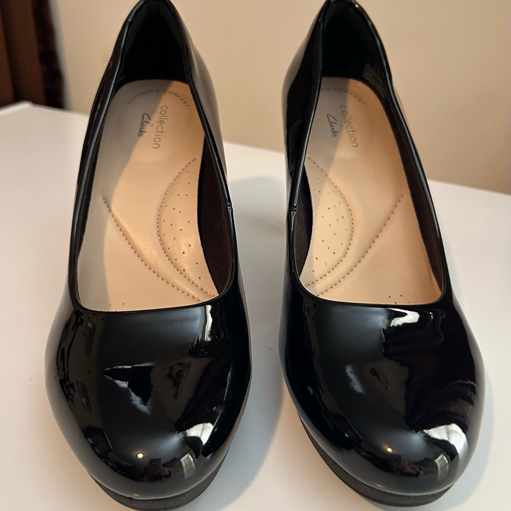 Clarks Women's Shiny Black Heels